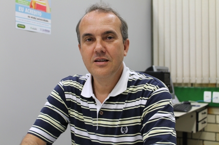 Edemir Manoel dos Santos assume coordenação de Contábeis