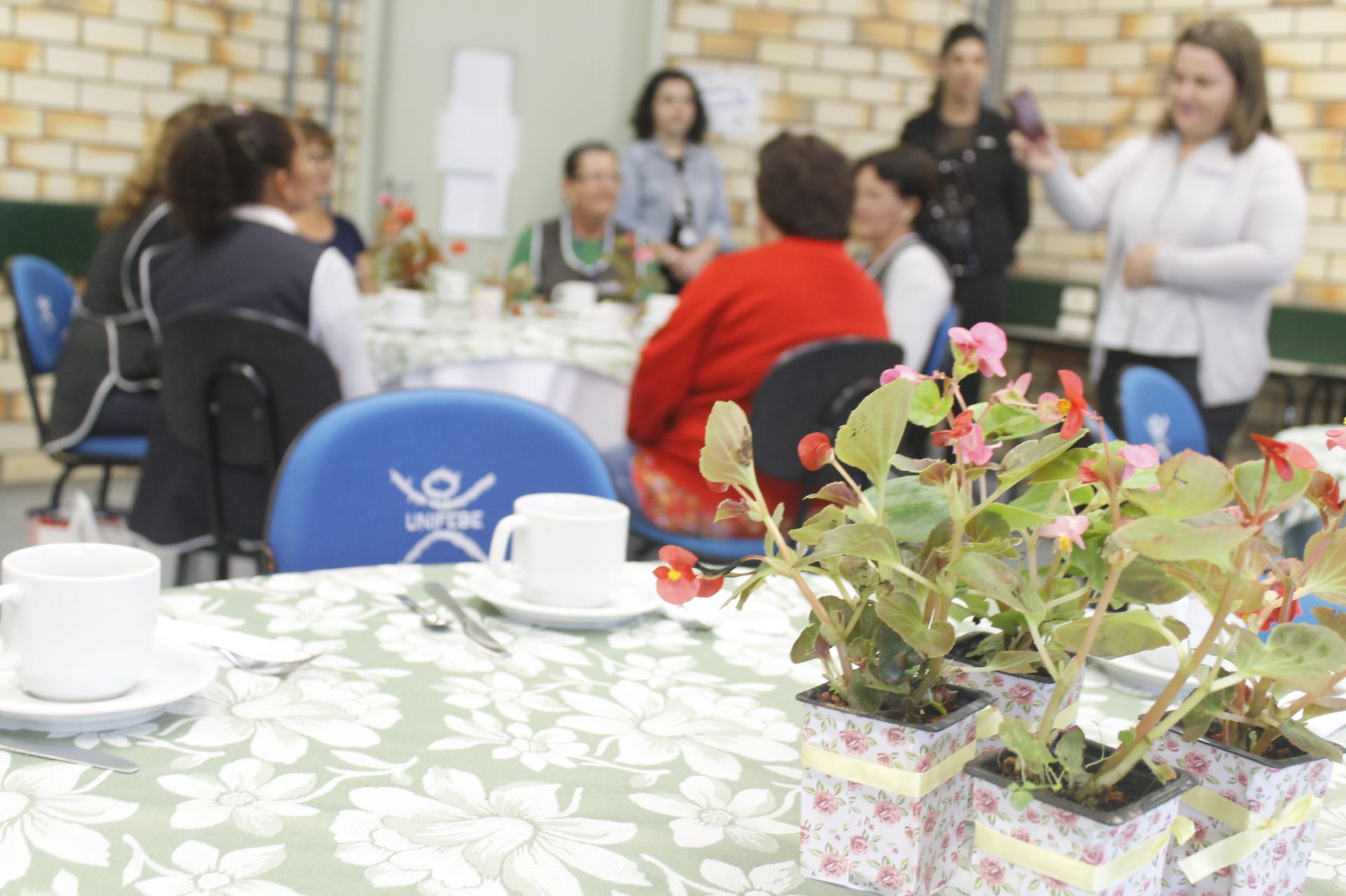 Dia das mães é comemorado com homenagem surpresa