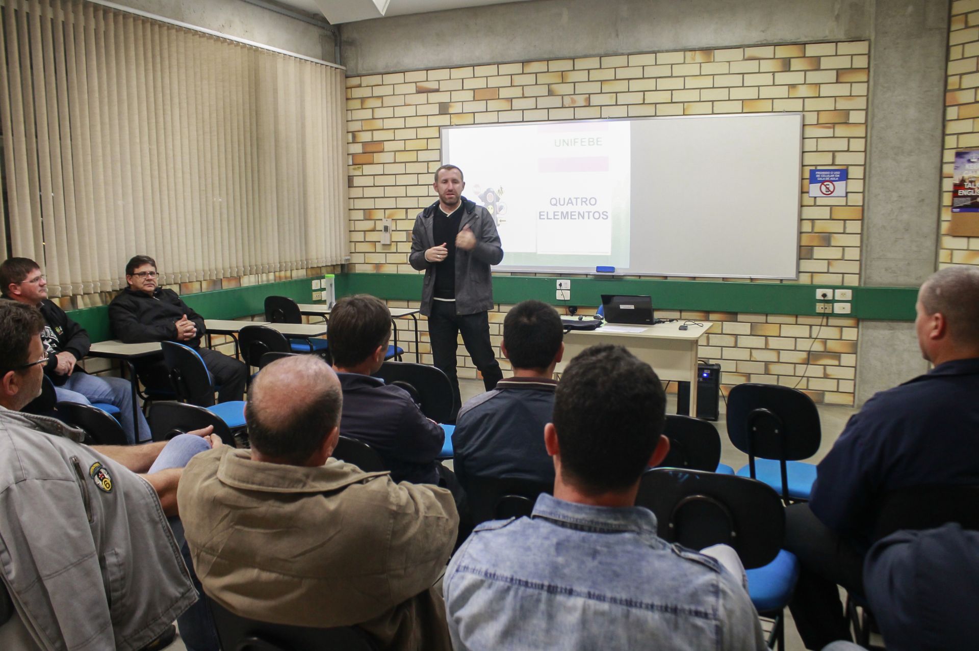 Palestra sobre conscientização marca dia do Motorista