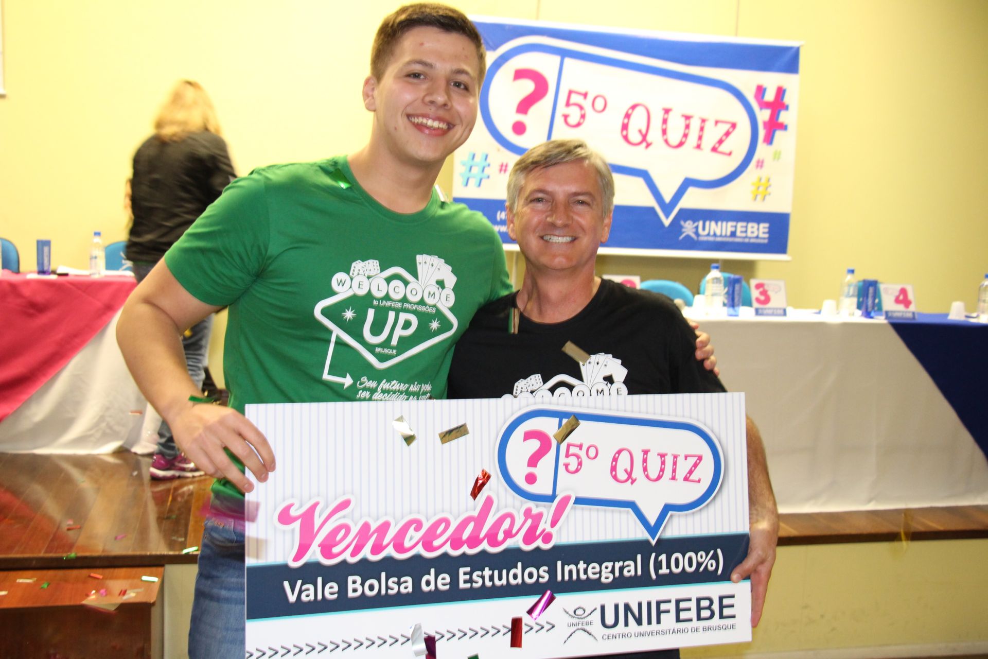 Vencedor do 5º QUIZ UNIFEBE escolhe curso de Direito