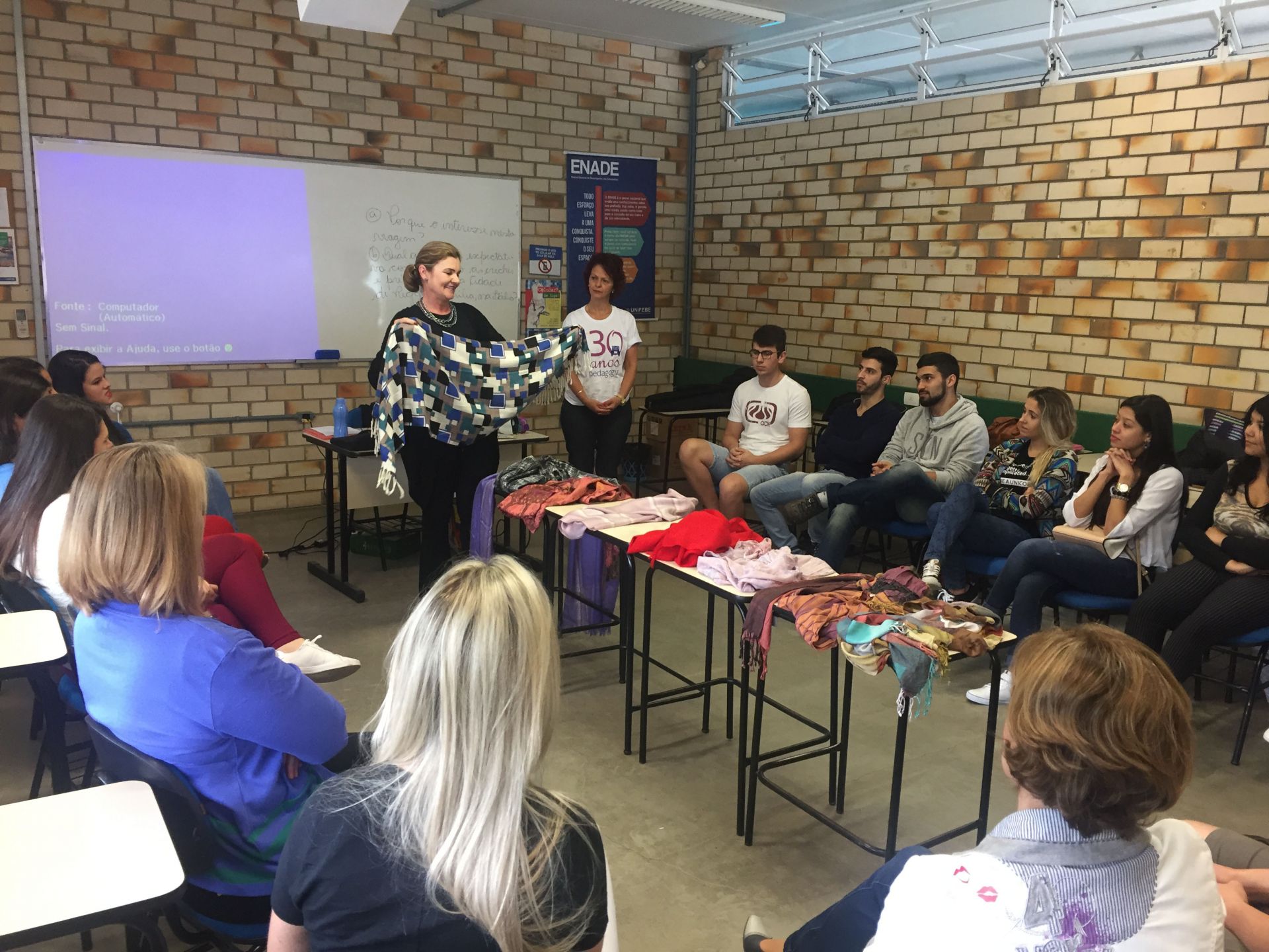 Grupo de estudos de Pedagogia se prepara para viagem Internacional