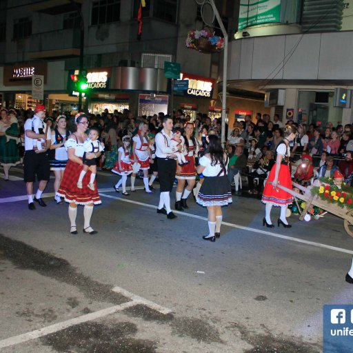 suellen-desfile-30