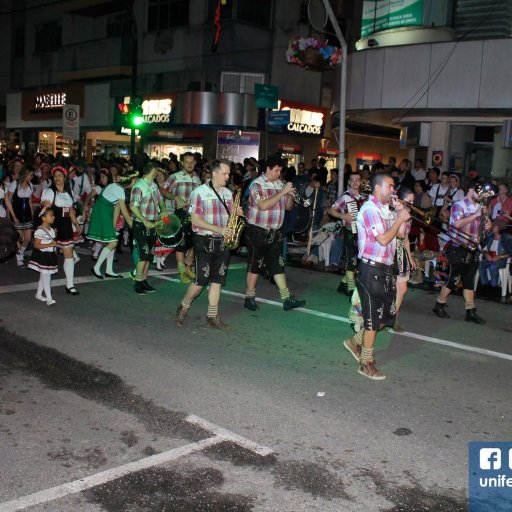 suellen-desfile-32