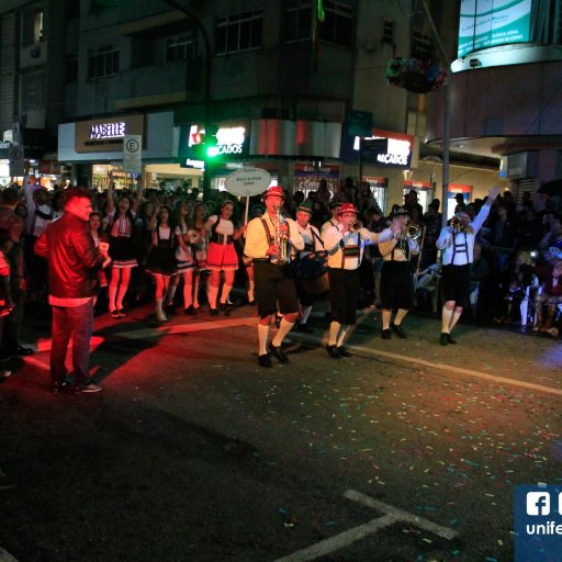 suellen-desfile-86