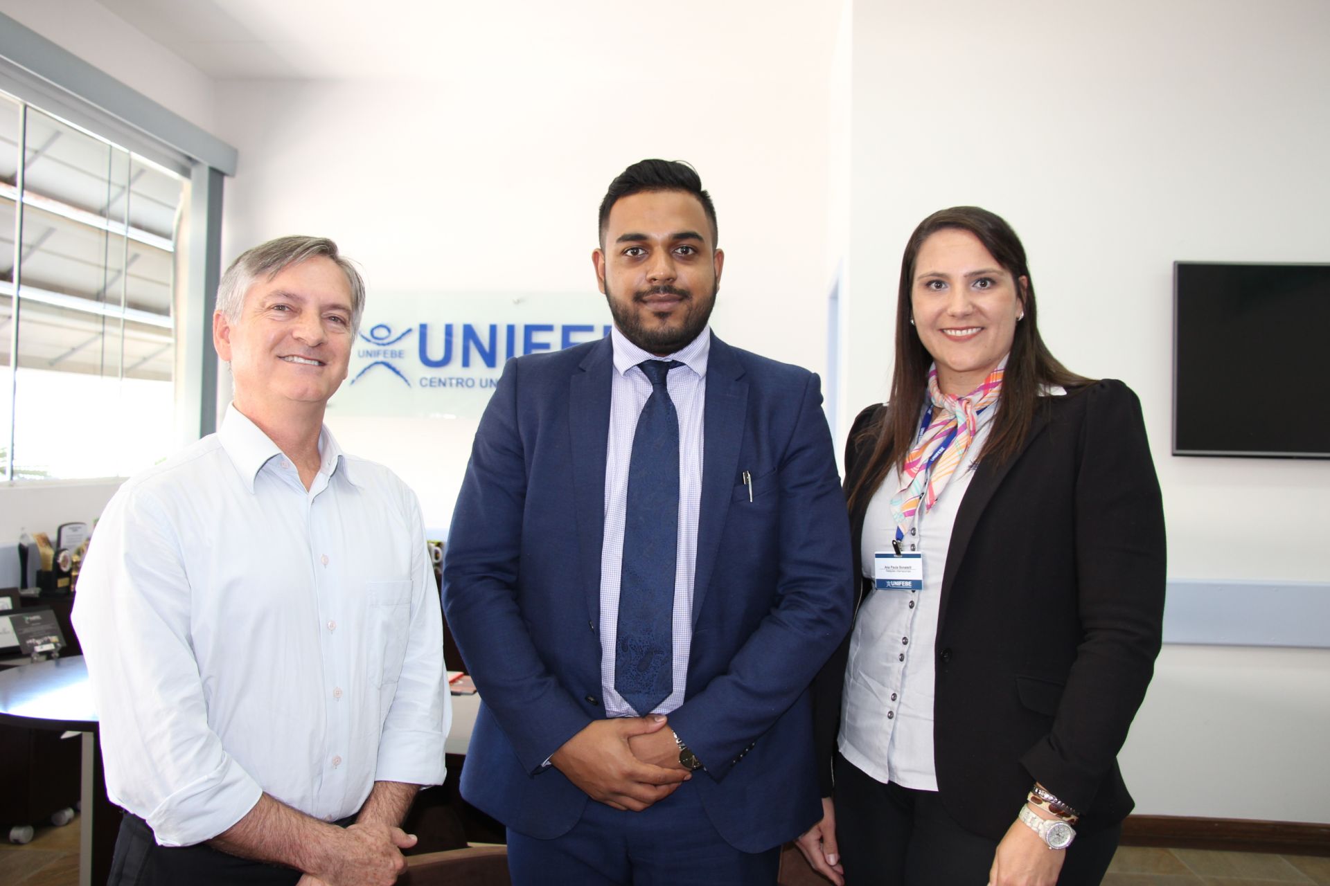 UNIFEBE recebe visita de diretor do Dudley College da Inglaterra