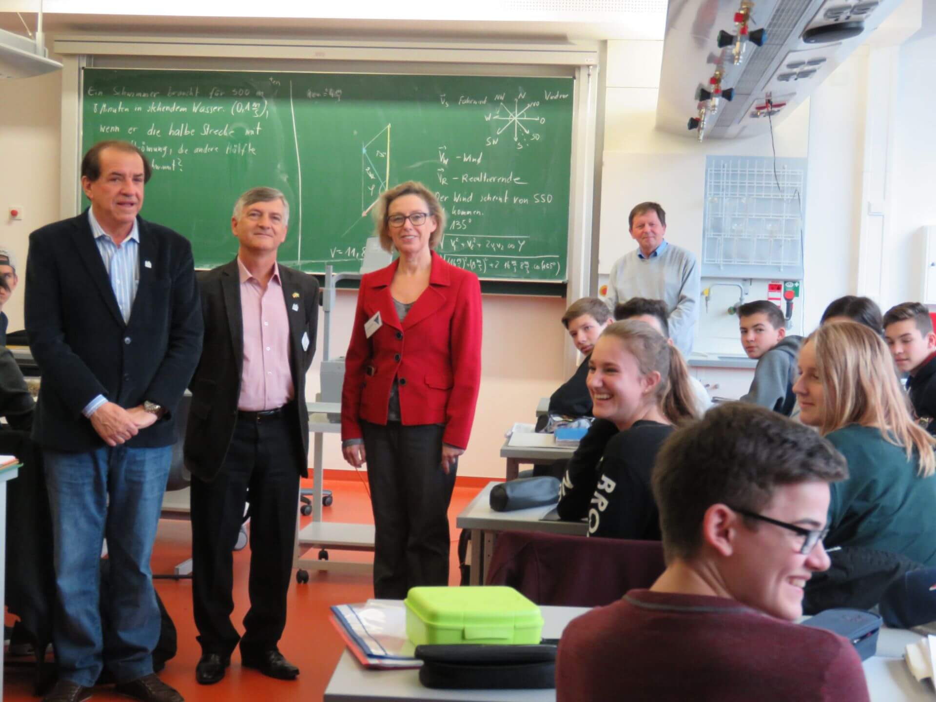 Reitor visita Escola de Ensino Técnico de Bretten na Alemanha