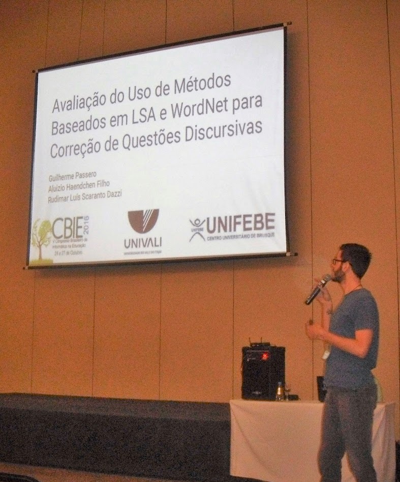 Colaborador participa do V Congresso Brasileiro de Informática na Educação