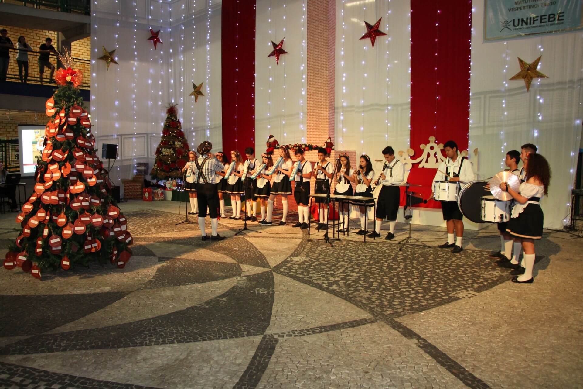 Garanta o sorriso de uma criança no 14º Natal Solidário UNIFEBE