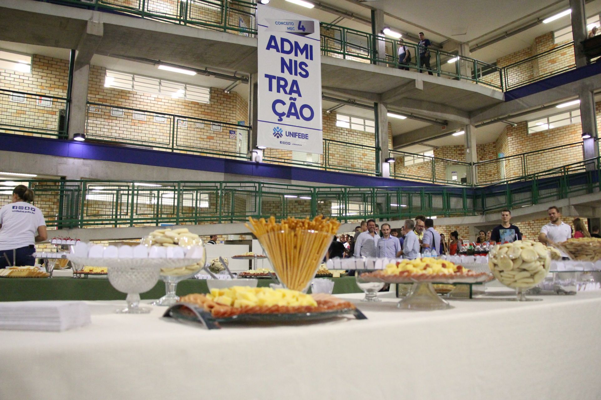 Evento com egressos comemora conceito 4 de Administração