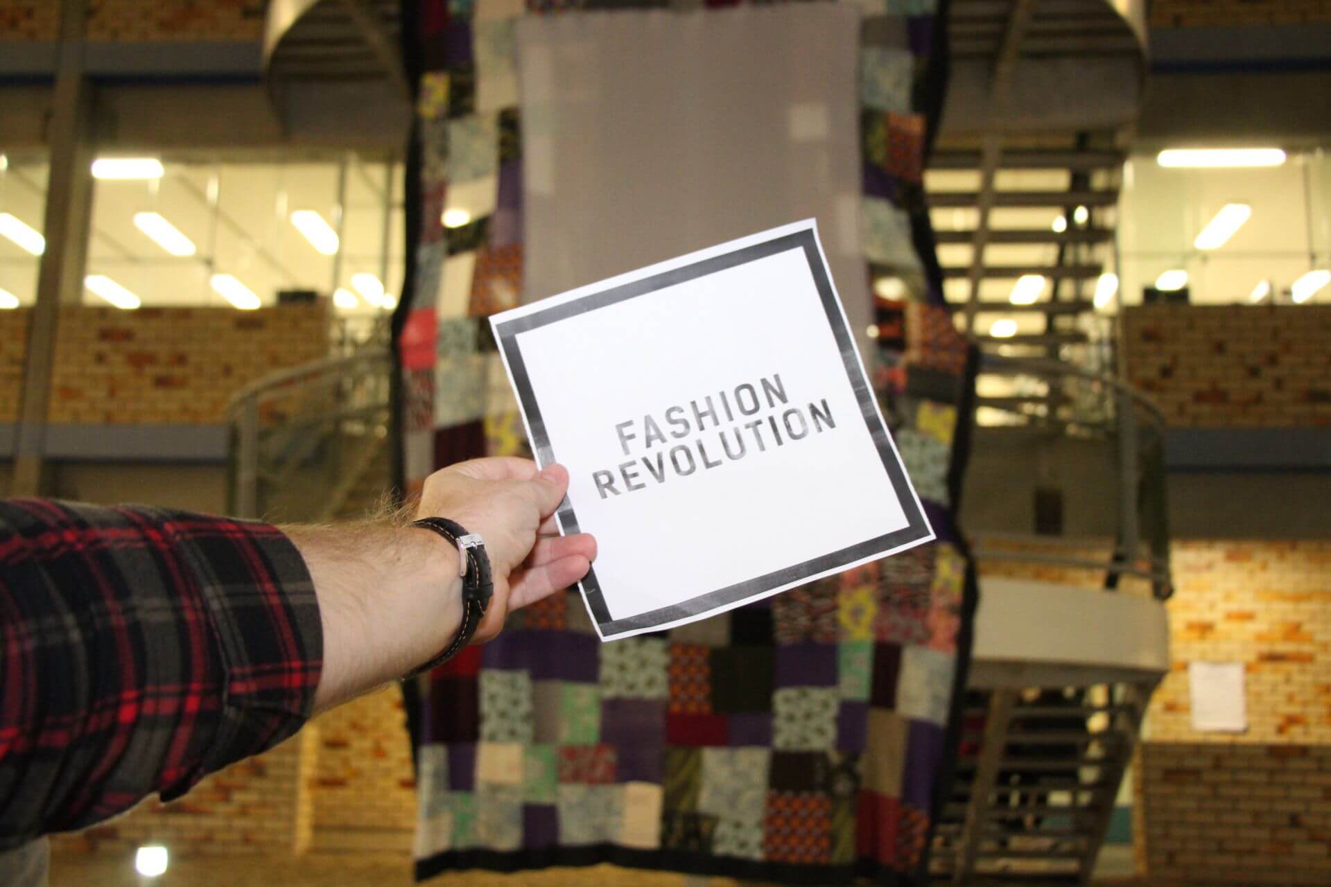 Design de Moda participa do movimento global Fashion Revolution