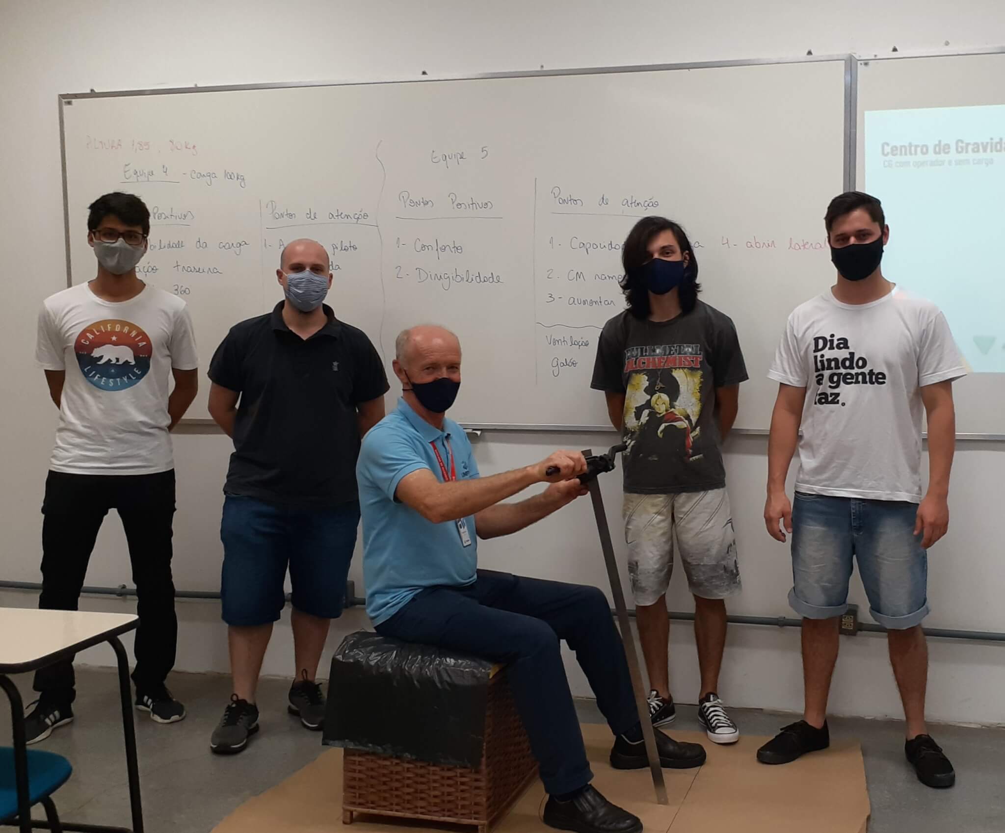 Atividade desafia acadêmicos de Engenharia Mecânica a construírem triciclo elétrico para movimentar pequenas cargas