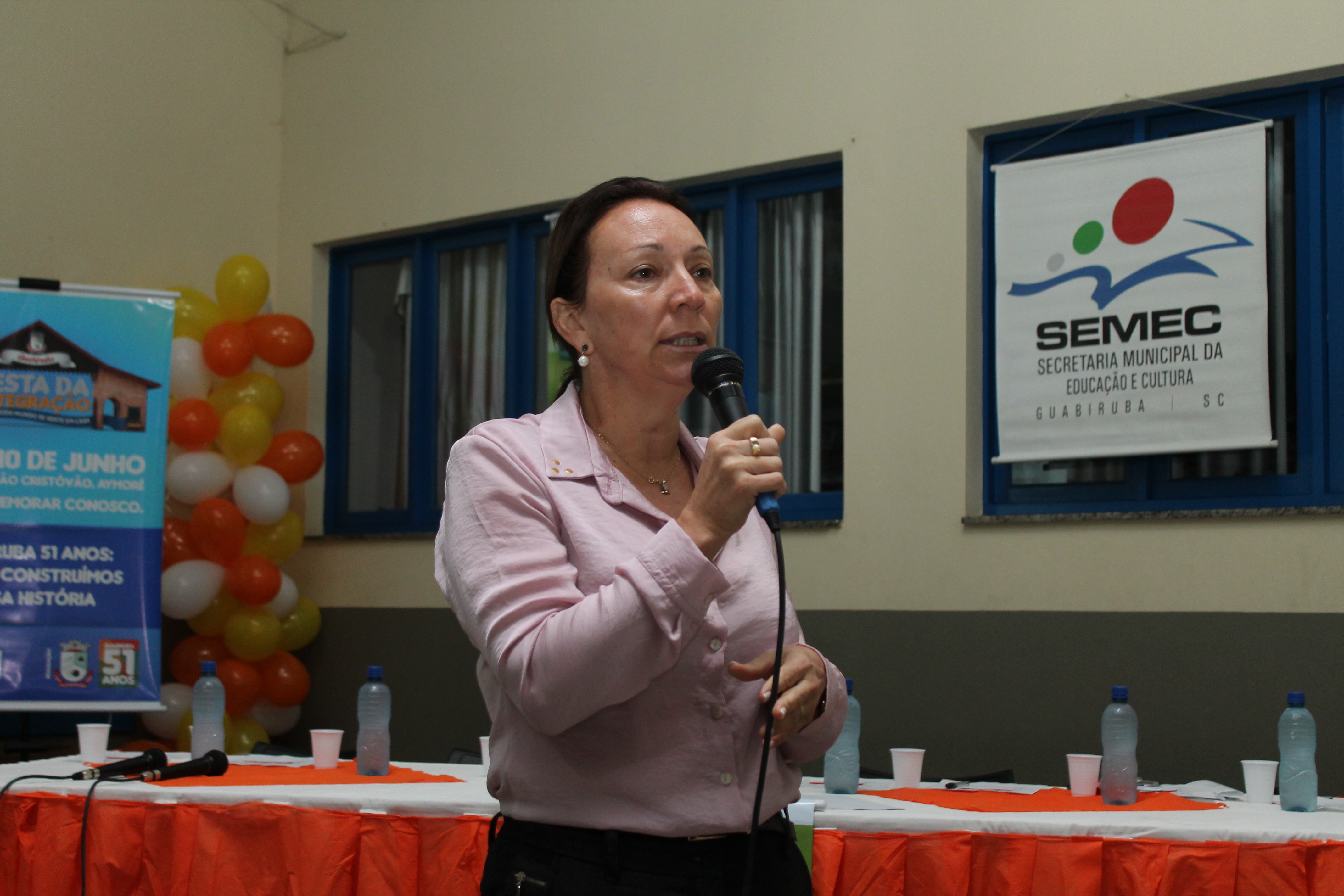 Professora da UNIFEBE participa de Conferência Municipal de Educação em Guabiruba