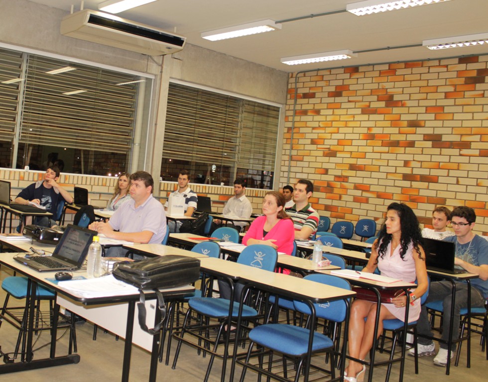 UNIFEBE promove palestra sobre meio ambiente em escola