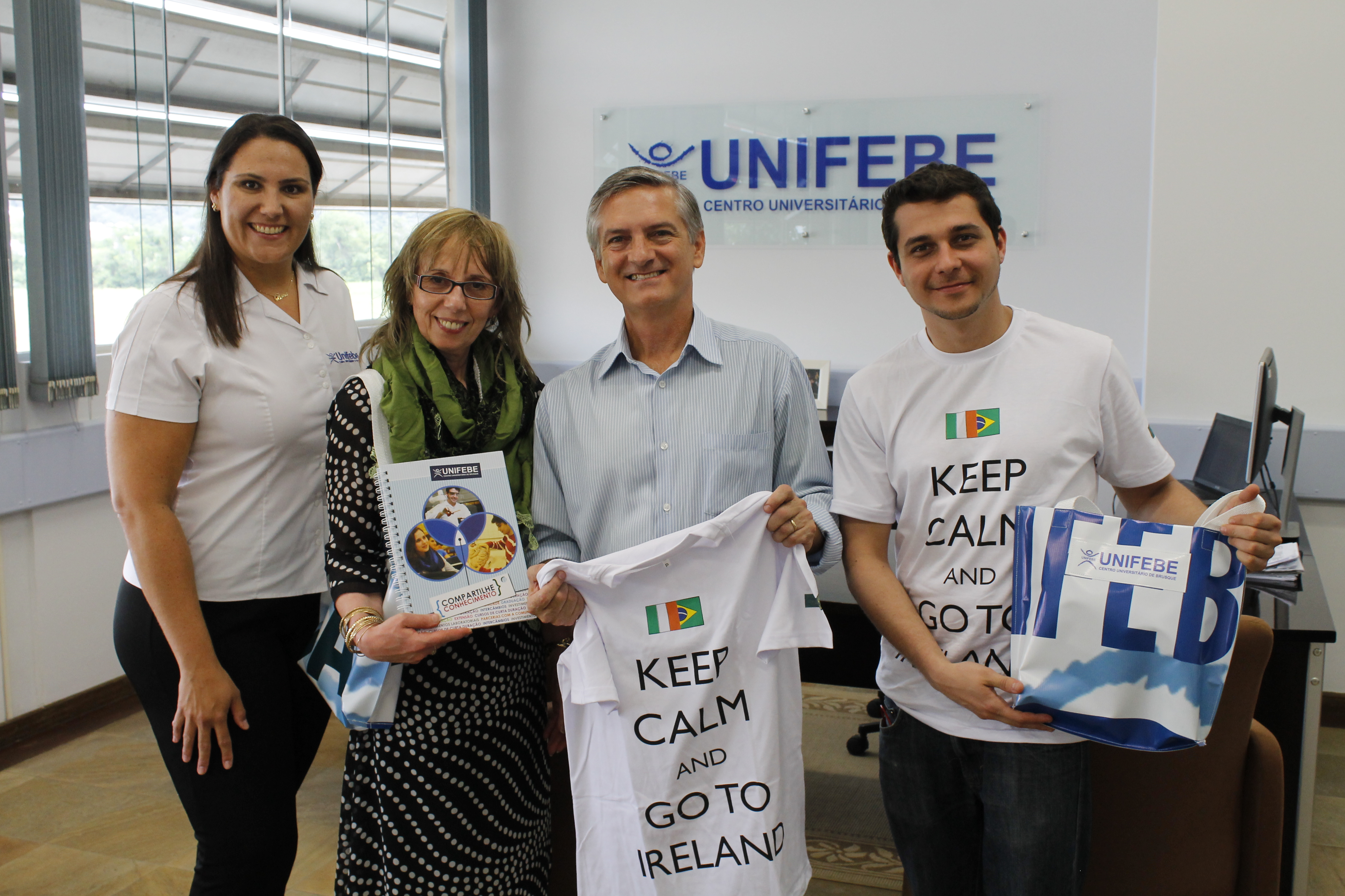 UNIFEBE recebe visita de representantes de instituições estrangeiras