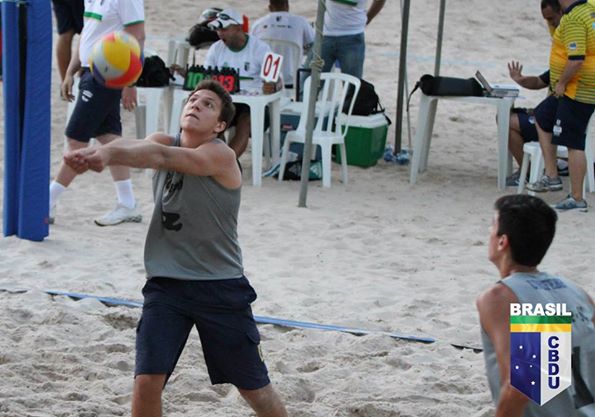 Dupla do vôlei de praia da UNIFEBE disputa Beach Games em Maceió