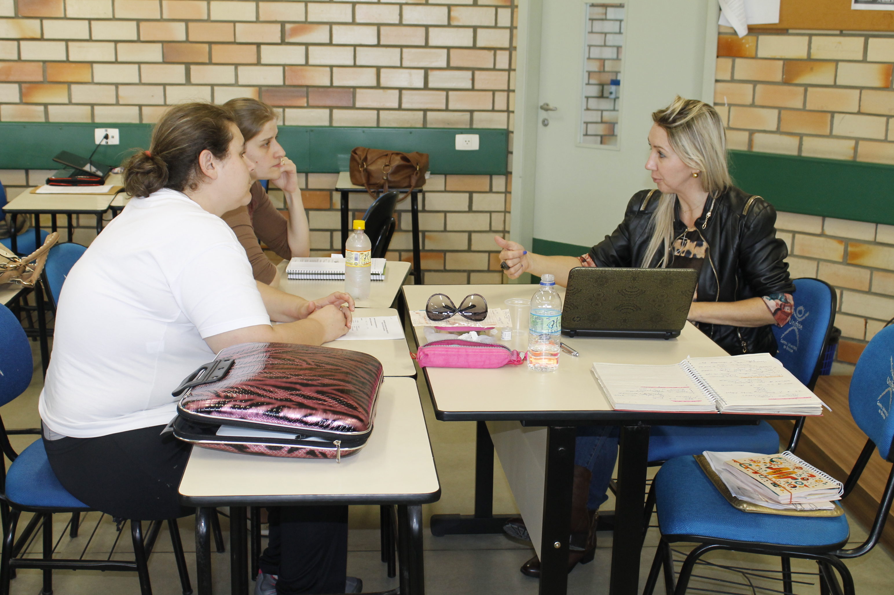 Professores da rede municipal participam de formação continuada na UNIFEBE