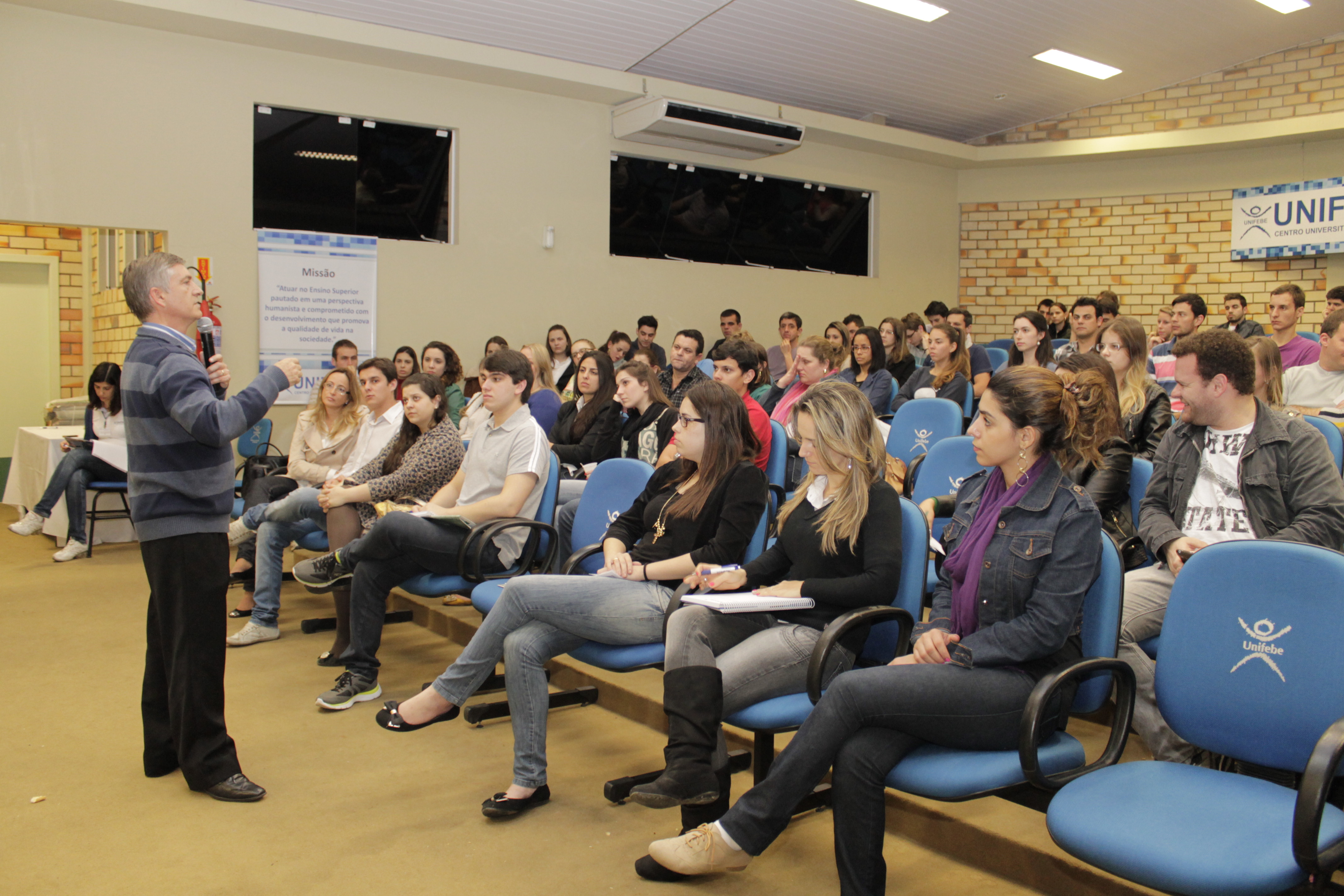 4ª Edição do Café com reitor reúne líderes e vice-líderes