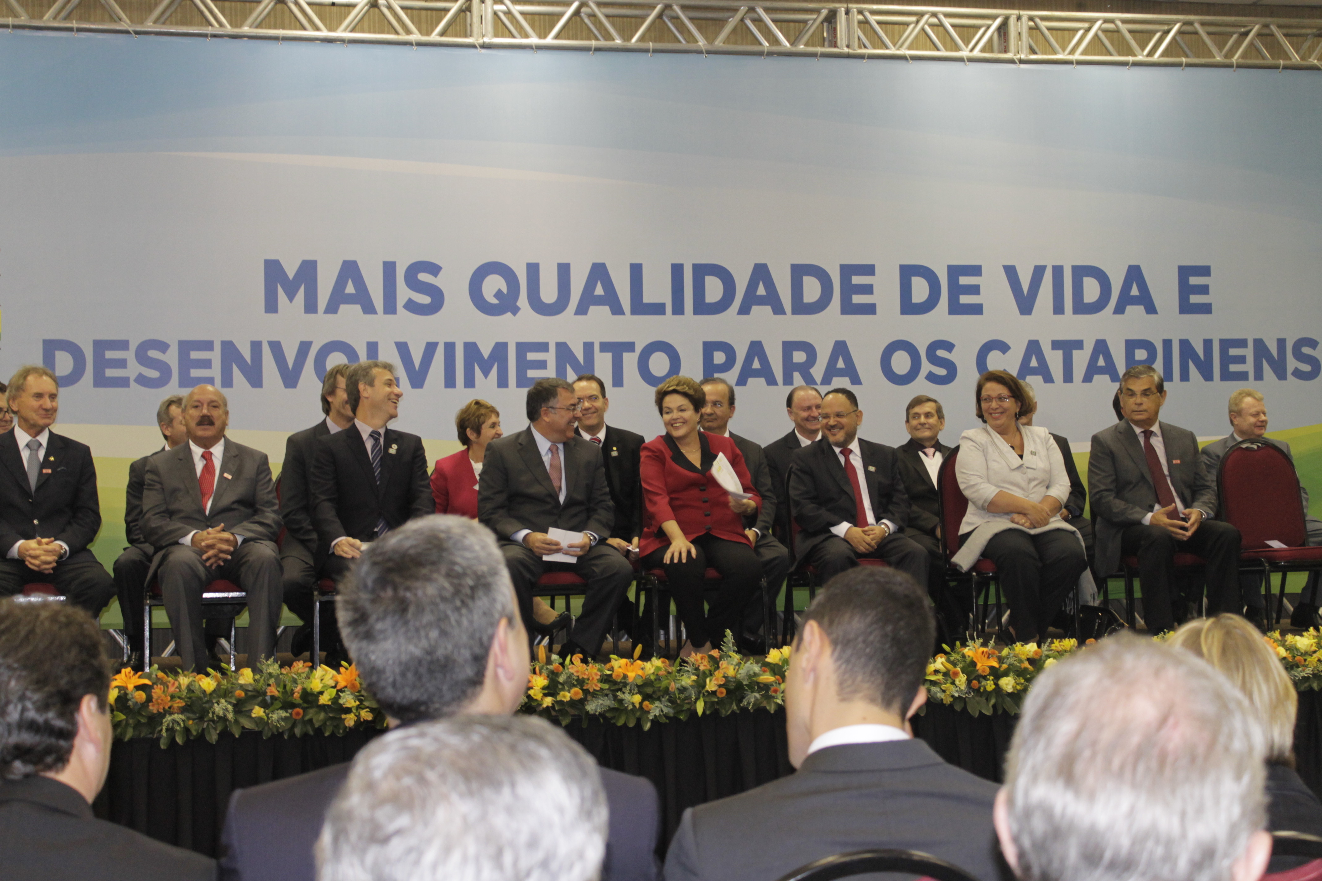 Presidente Dilma assina lei que beneficia universidades comunitárias