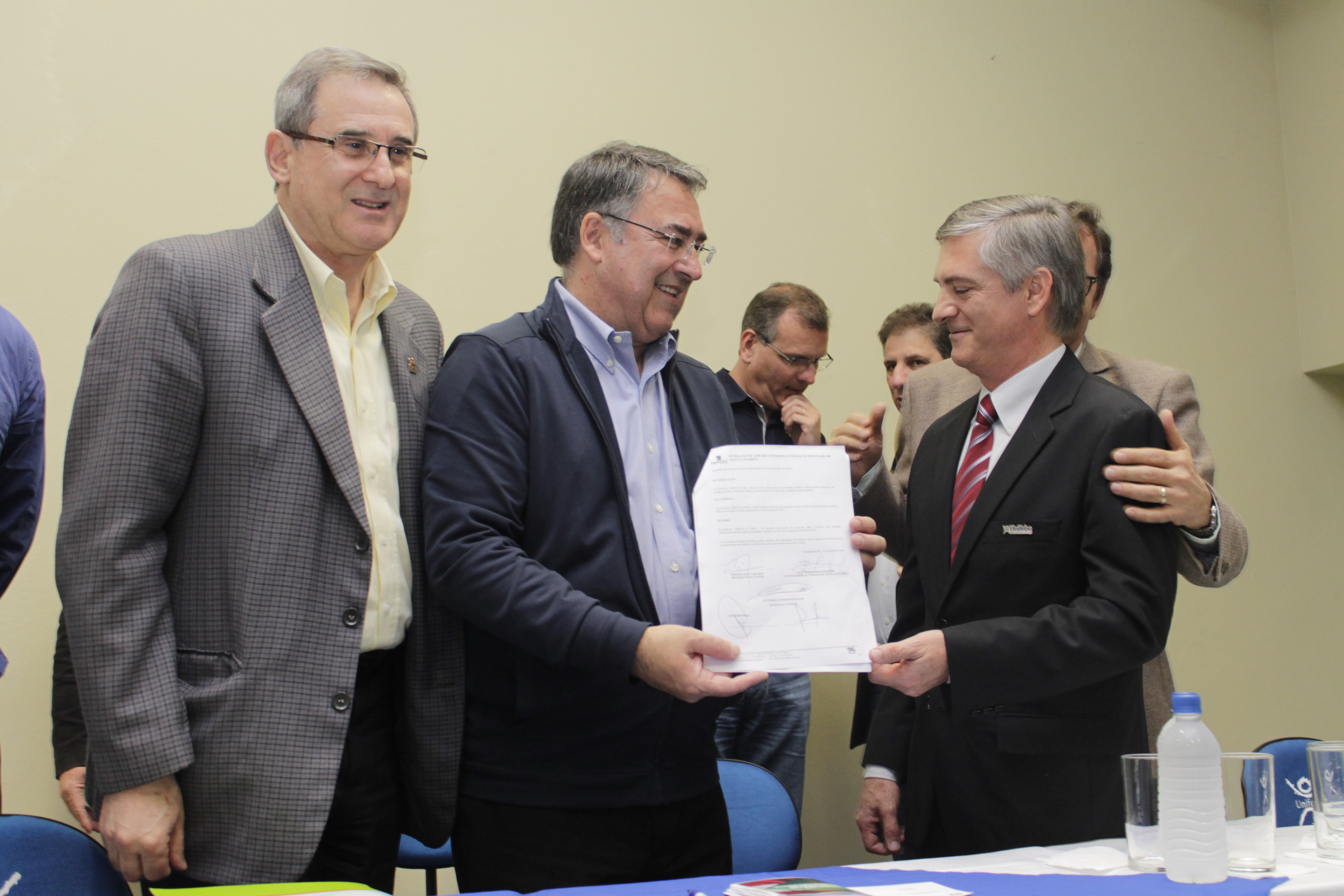 Governador assina convênio para Centro de Tecnologia e Inovação na UNIFEBE