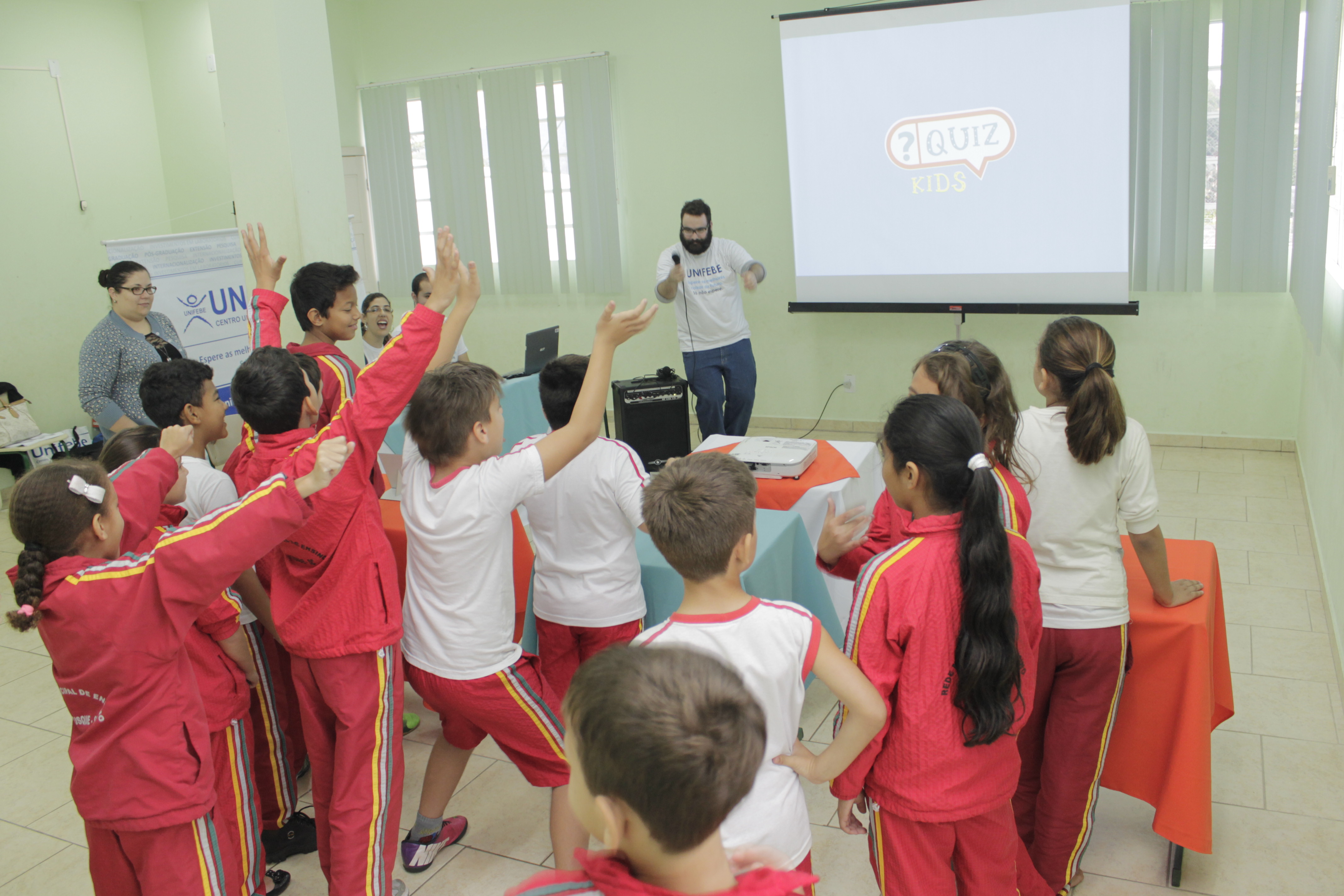 Alunos da escola Angelo Dognini participam de QUIZ KIDS