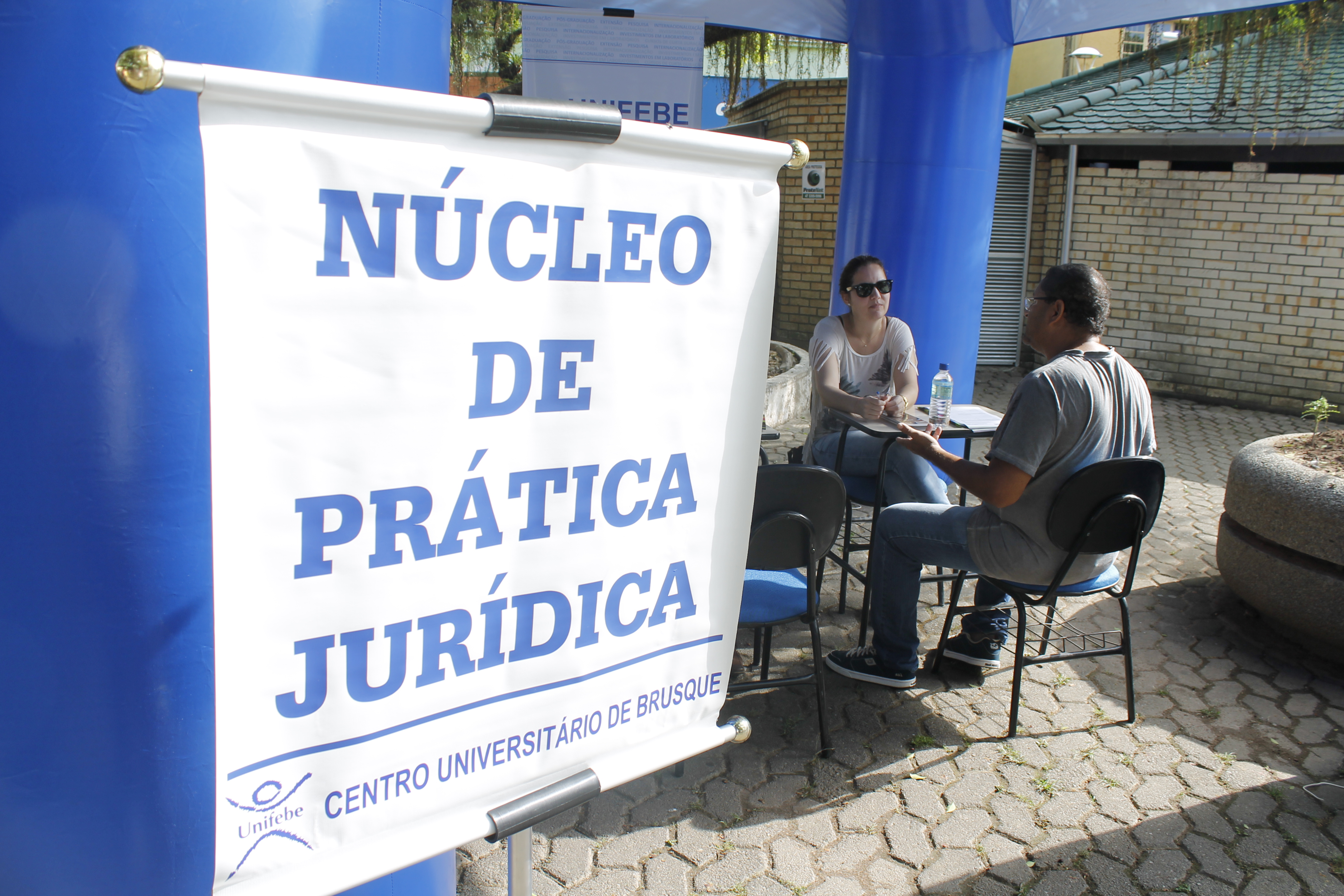 Núcleo de Prática Jurídica participa de atividade no Dia da Mulher