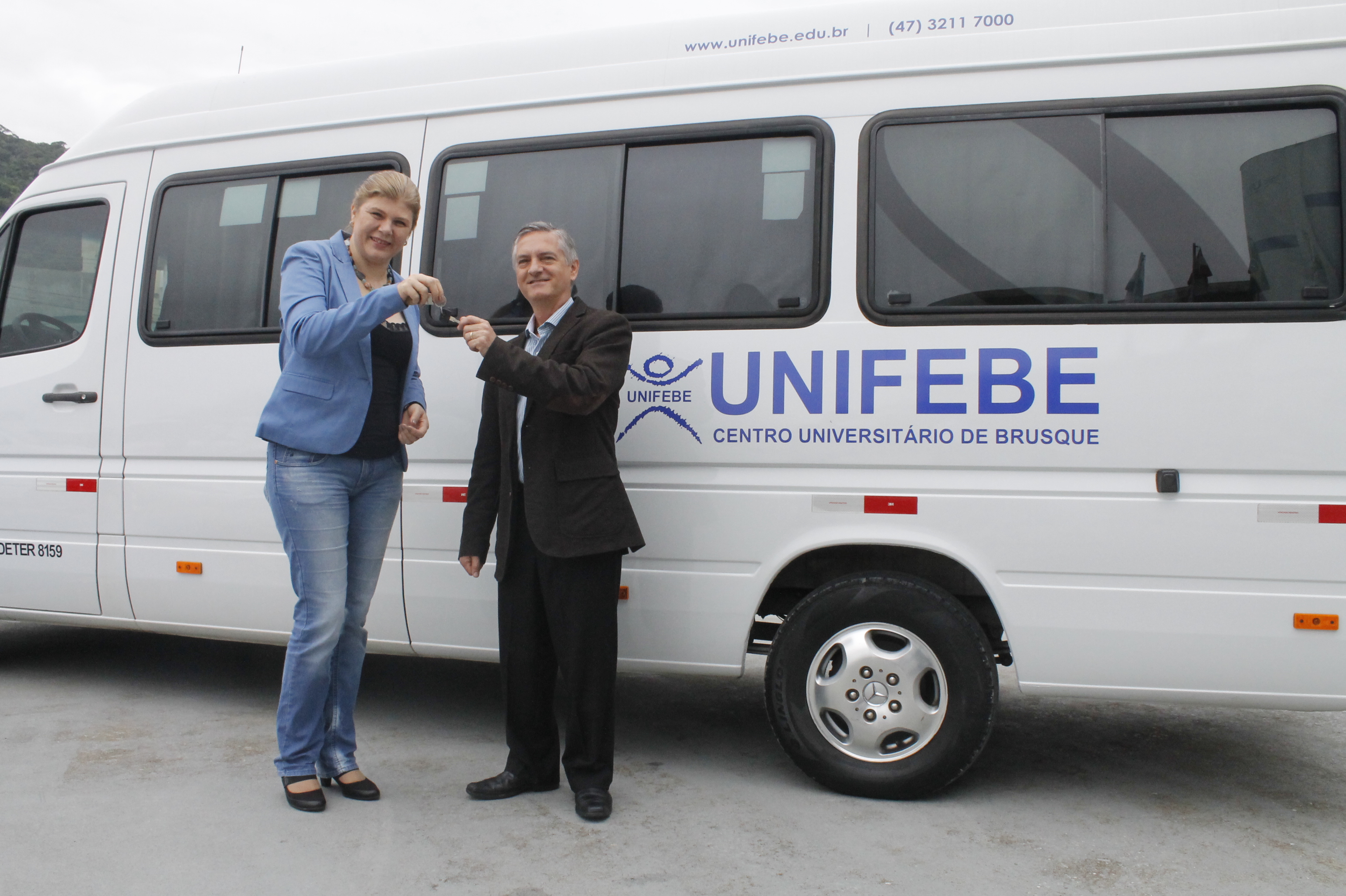 Receita Federal doa veículo à UNIFEBE