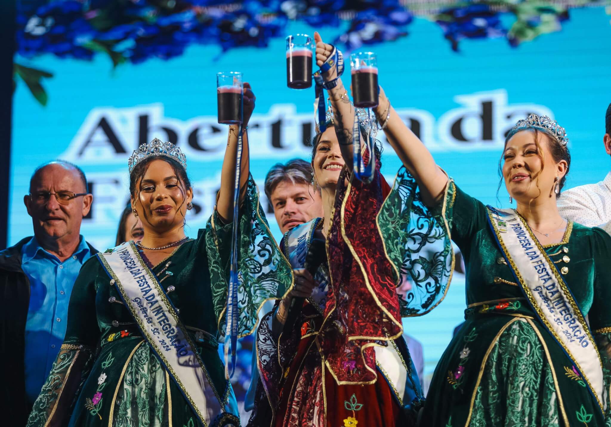 Pesquisa realizada pela UNIFEBE na 10.ª Festa da Integração é apresentada ao poder público de Guabiruba