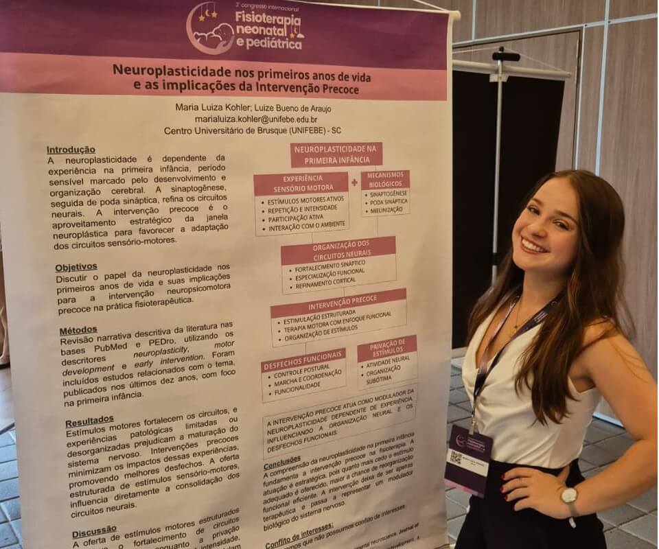 Acadêmica de Fisioterapia apresenta artigo em congresso internacional
