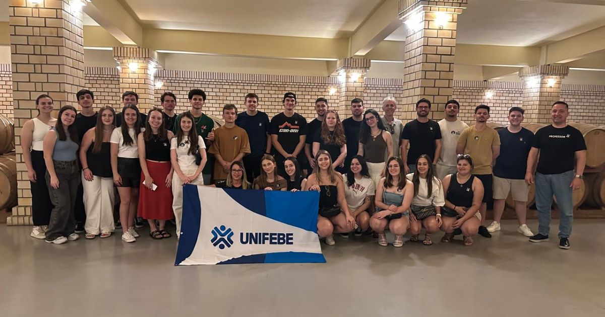Acadêmicos da UNIFEBE vivenciam práticas de gestão em viagem de estudo à Serra Gaúcha