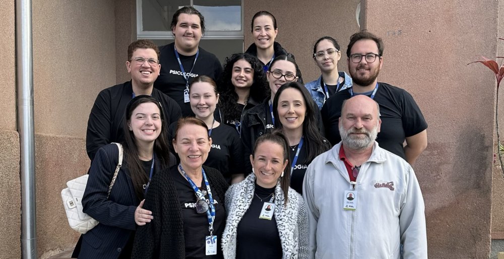 Acadêmicos de Psicologia da UNIFEBE realizam visita técnica ao Hospital Santa Teresa