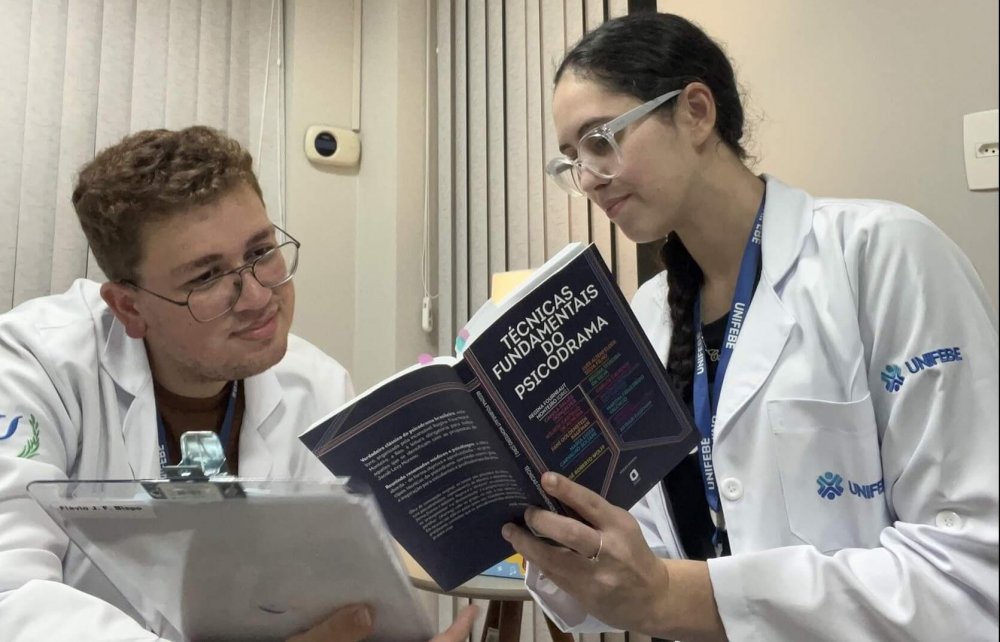 Acadêmicos de Psicologia desenvolvem grupo psicoterapêutico na Clínica-Escola da UNIFEBE
