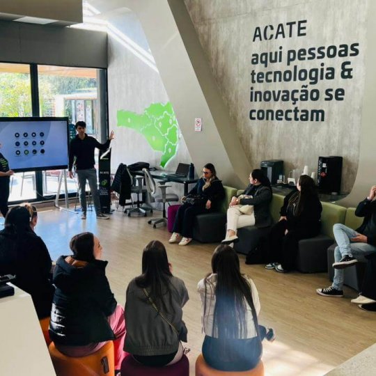 Acate 1