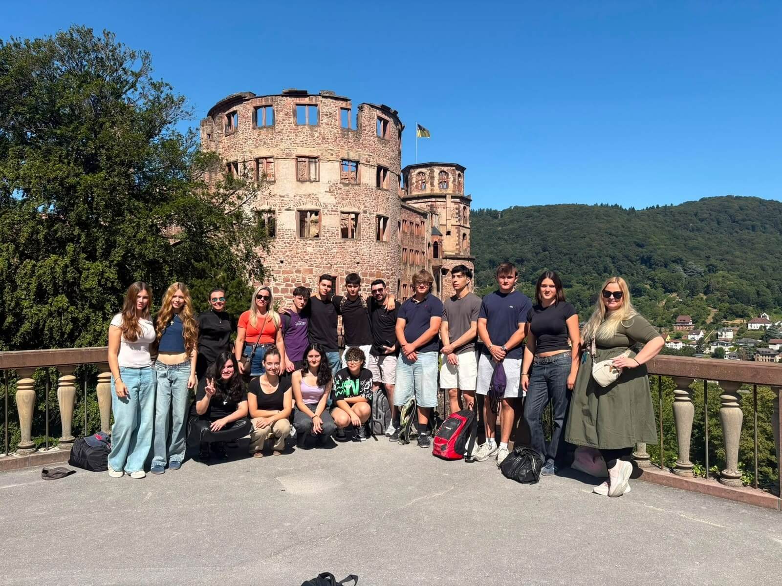 Após período de intercâmbio na Alemanha, participantes do Colégio UNIFEBE avaliam experiência
