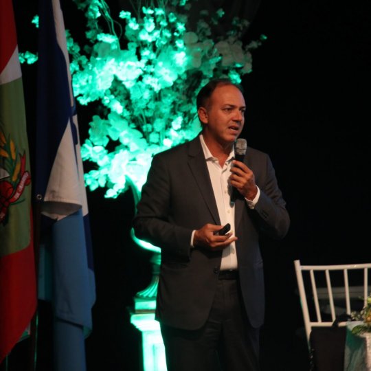 Marcelo Neves Linhares - presidente do Conselho Regional de Medicina de Santa Catarina