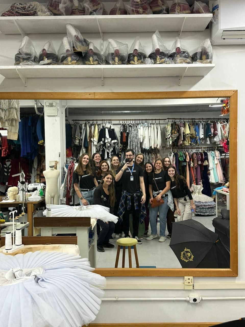 Acadêmicos da UNIFEBE fazem visita técnica em Escola de Teatro Bolshoi