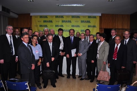 Reitor participa de reunião com Ministro da Educação