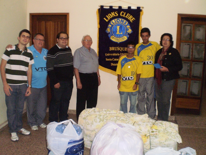 Inicia entrega de donativos da Campanha do Agasalho