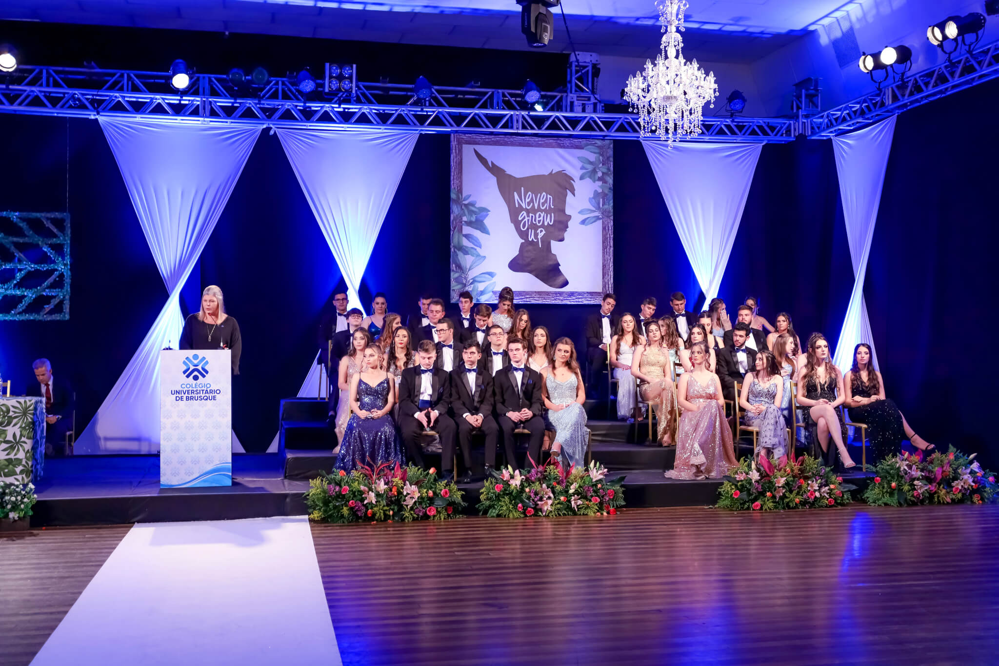 Cerimônia marca formatura da primeira turma do Colégio UNIFEBE