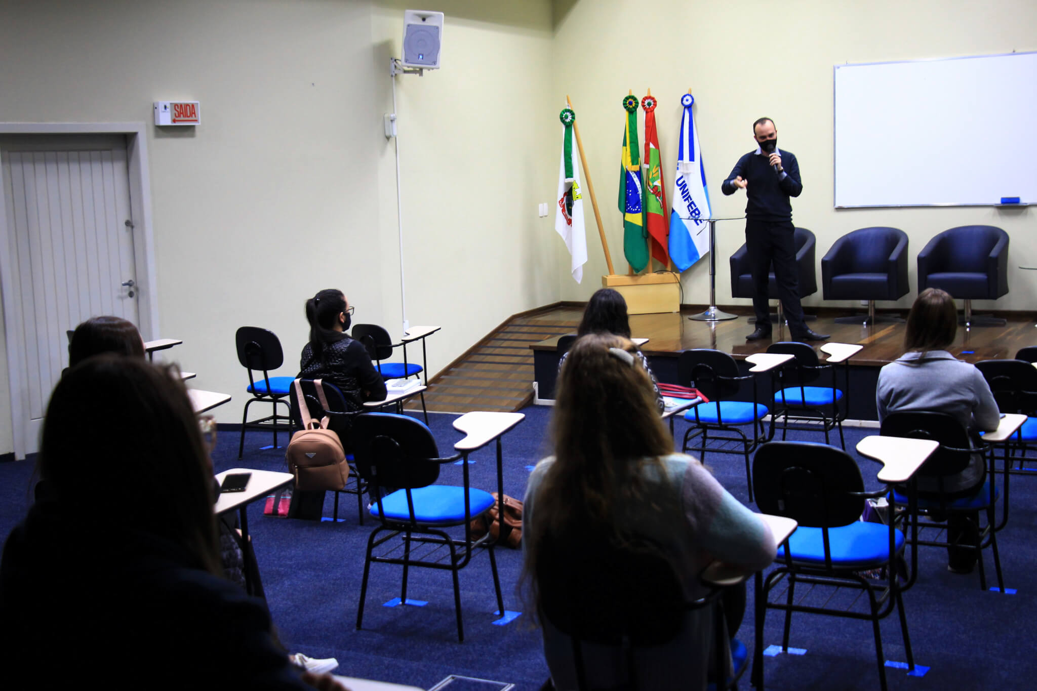 Ciências Contábeis promove bate-papo sobre tributos municipais e ética fiscal