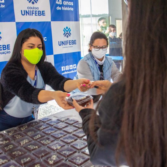 colegio-unifebe-celebra-tres-anos-de-fundacao-com-confraternizacao-entre-alunos-e-professores-colegio-unifebe-celebra-tres-anos-de-fundacao-com-confraternizacao-entre-alunos-e-professores-4