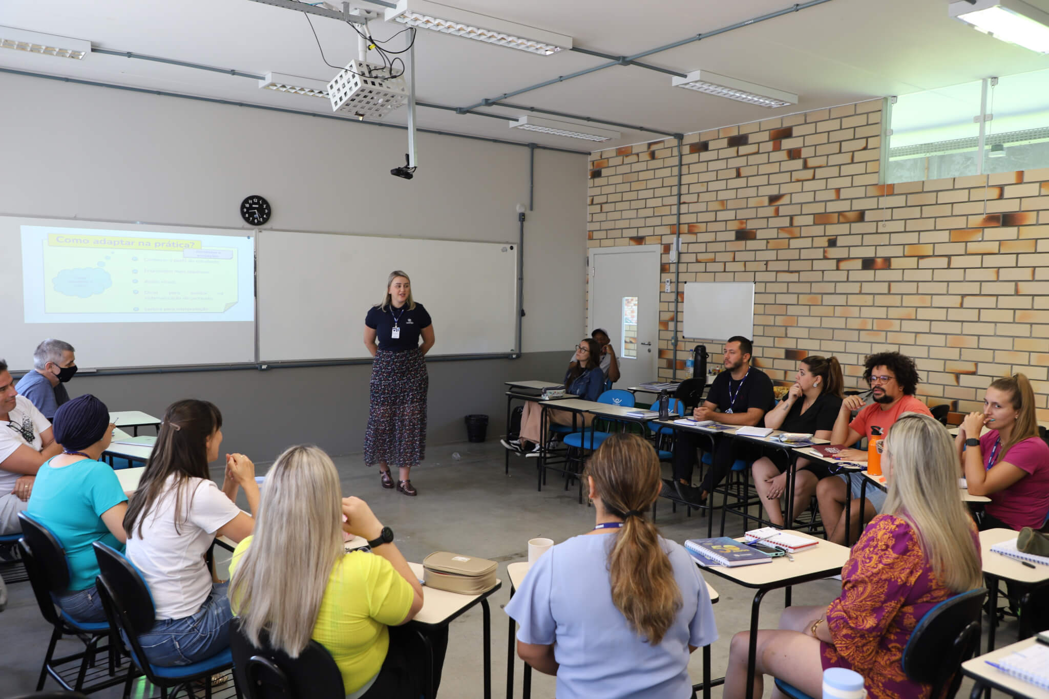 Colégio UNIFEBE realiza formação continuada com docentes