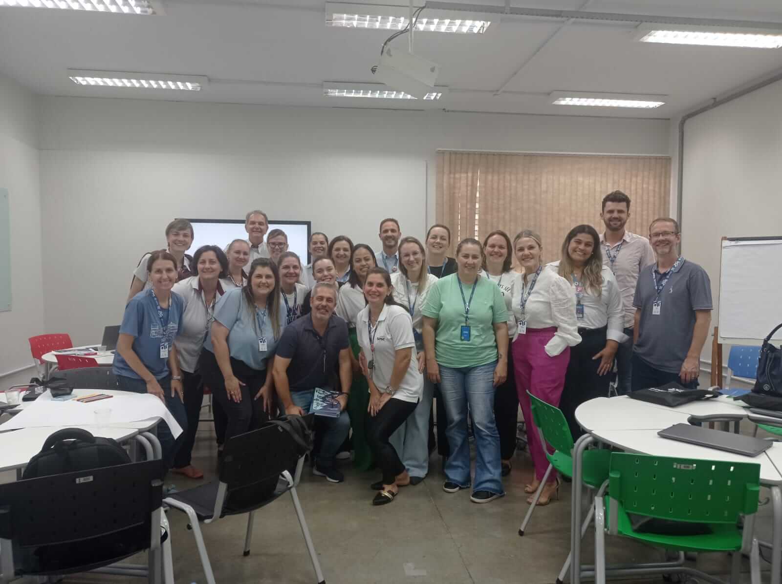 Coordenadores do Núcleo das Escolas Particulares de Brusque participam de formação na UNIFEBE