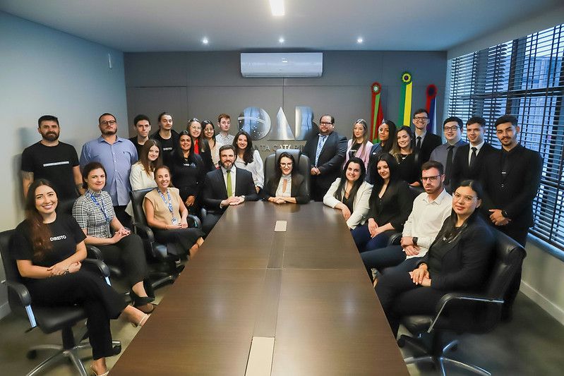 Curso de Direito da UNIFEBE promove visita técnica ao TJSC e seccional da OAB-SC