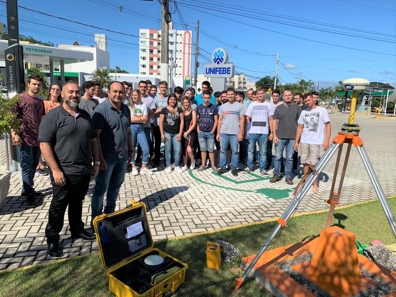 Curso de Engenharia Civil avança mais uma etapa na concretização do Marco Geodésico de Brusque