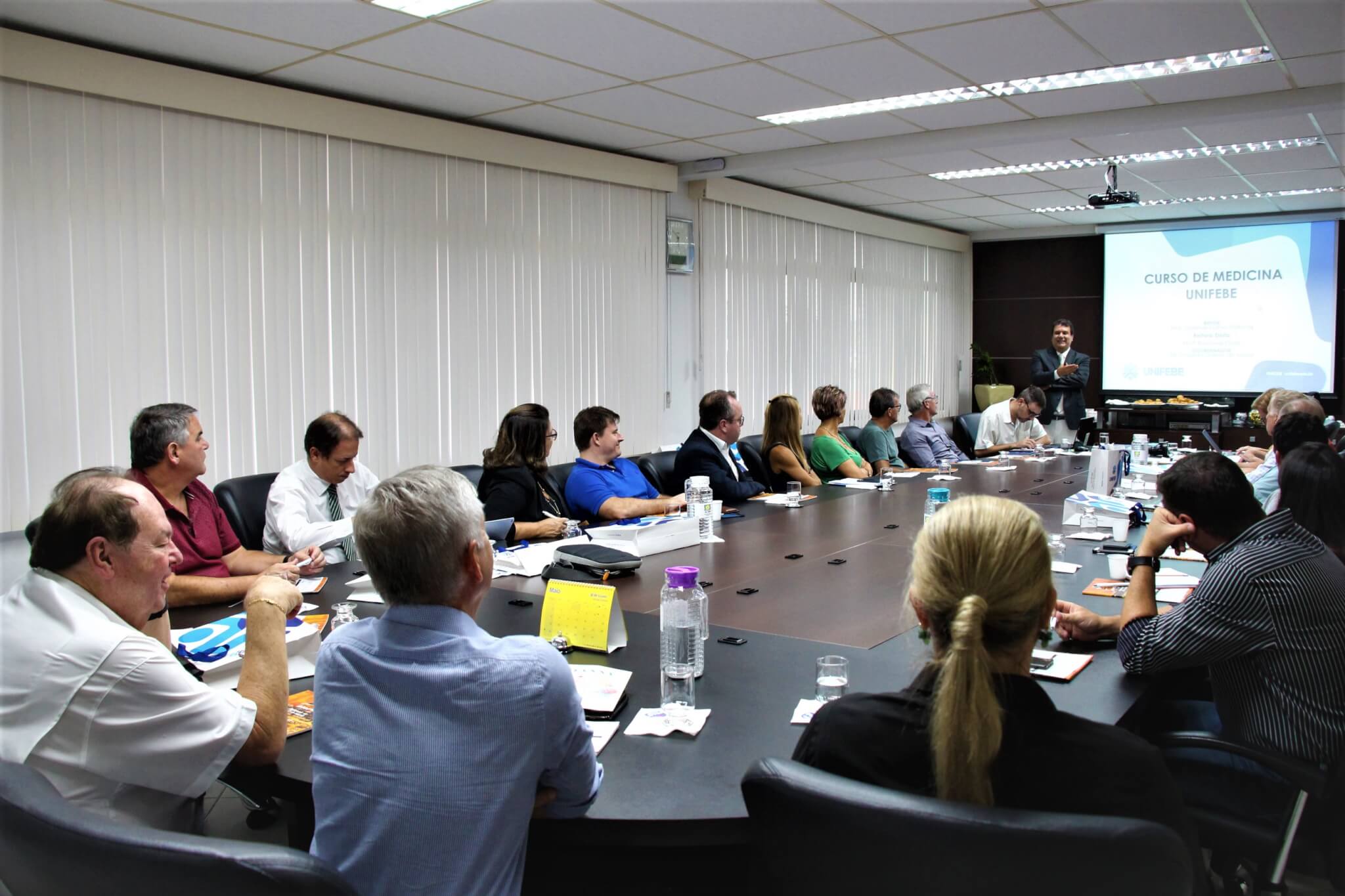 Curso de Medicina da UNIFEBE é apresentado para Conselho Deliberativo da ACIBr