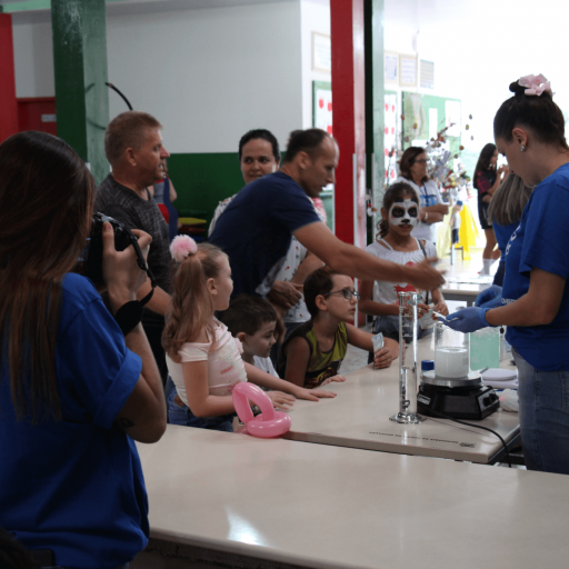 Dia da família na escola - Fernando e Andréia (143) copiar