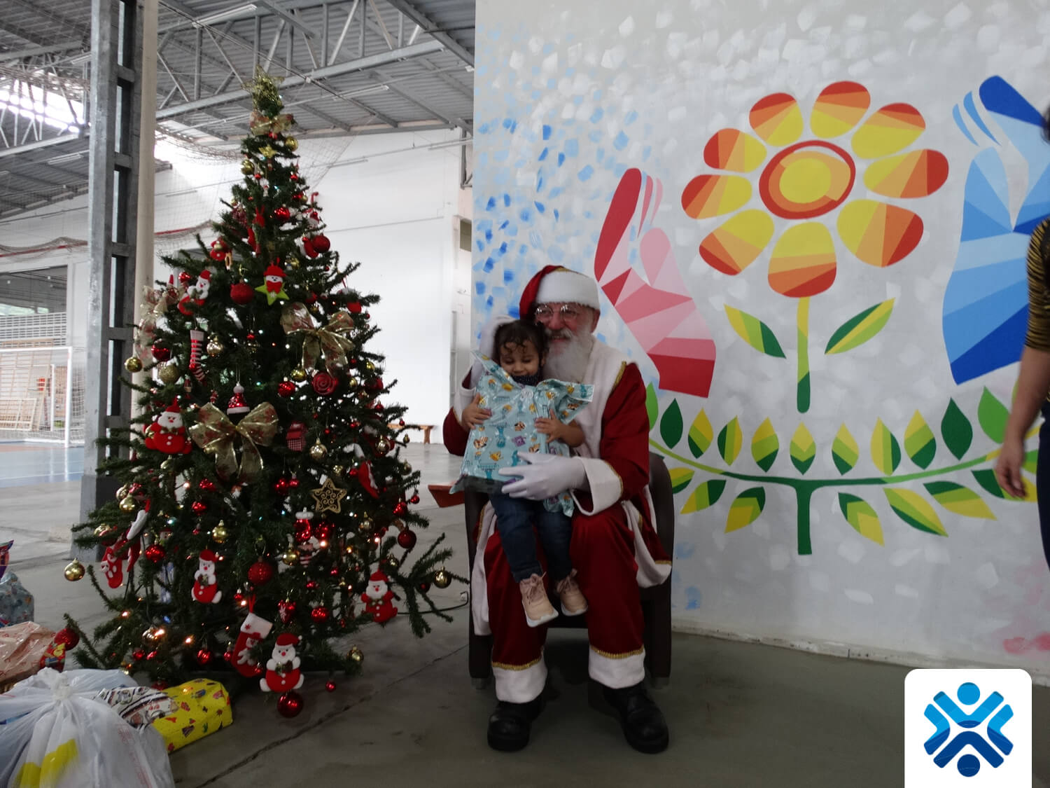 UNIFEBE distribui presentes arrecadados na edição virtual do Natal Solidário