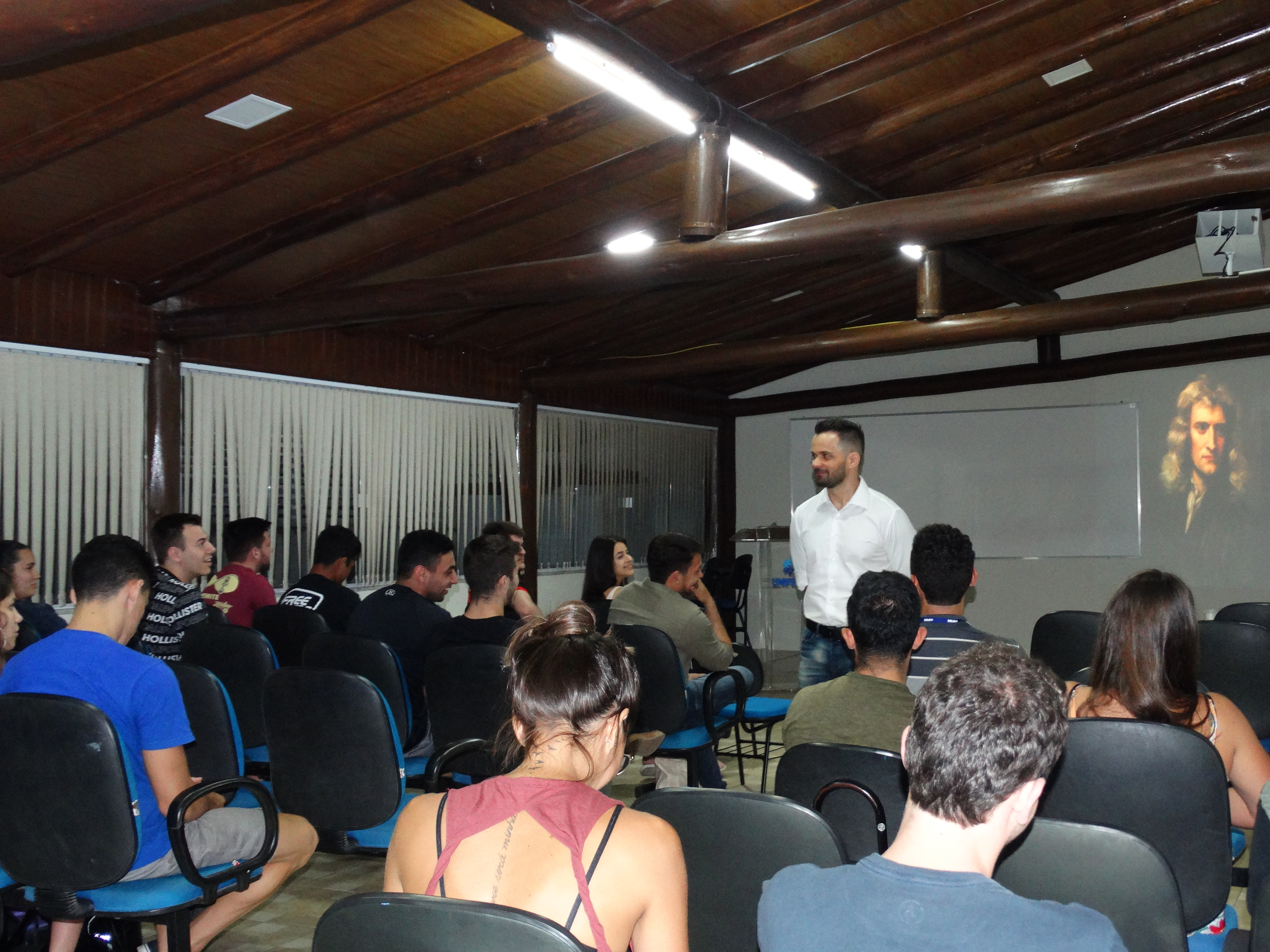Biomecânica é tema de palestra na UNIFEBE