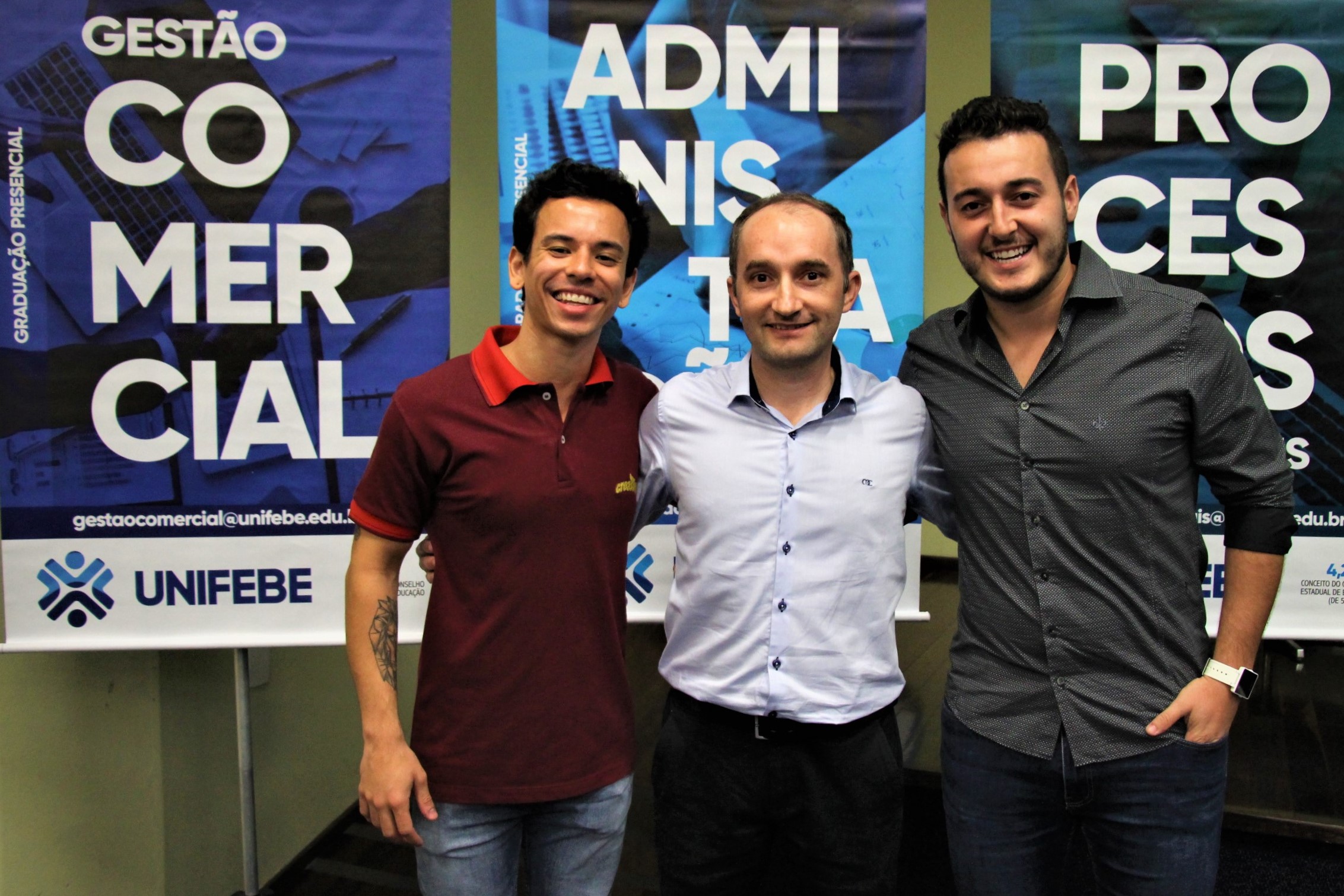 Egressos compartilham experiências em Seminário de Empreendedorismo e Marketing