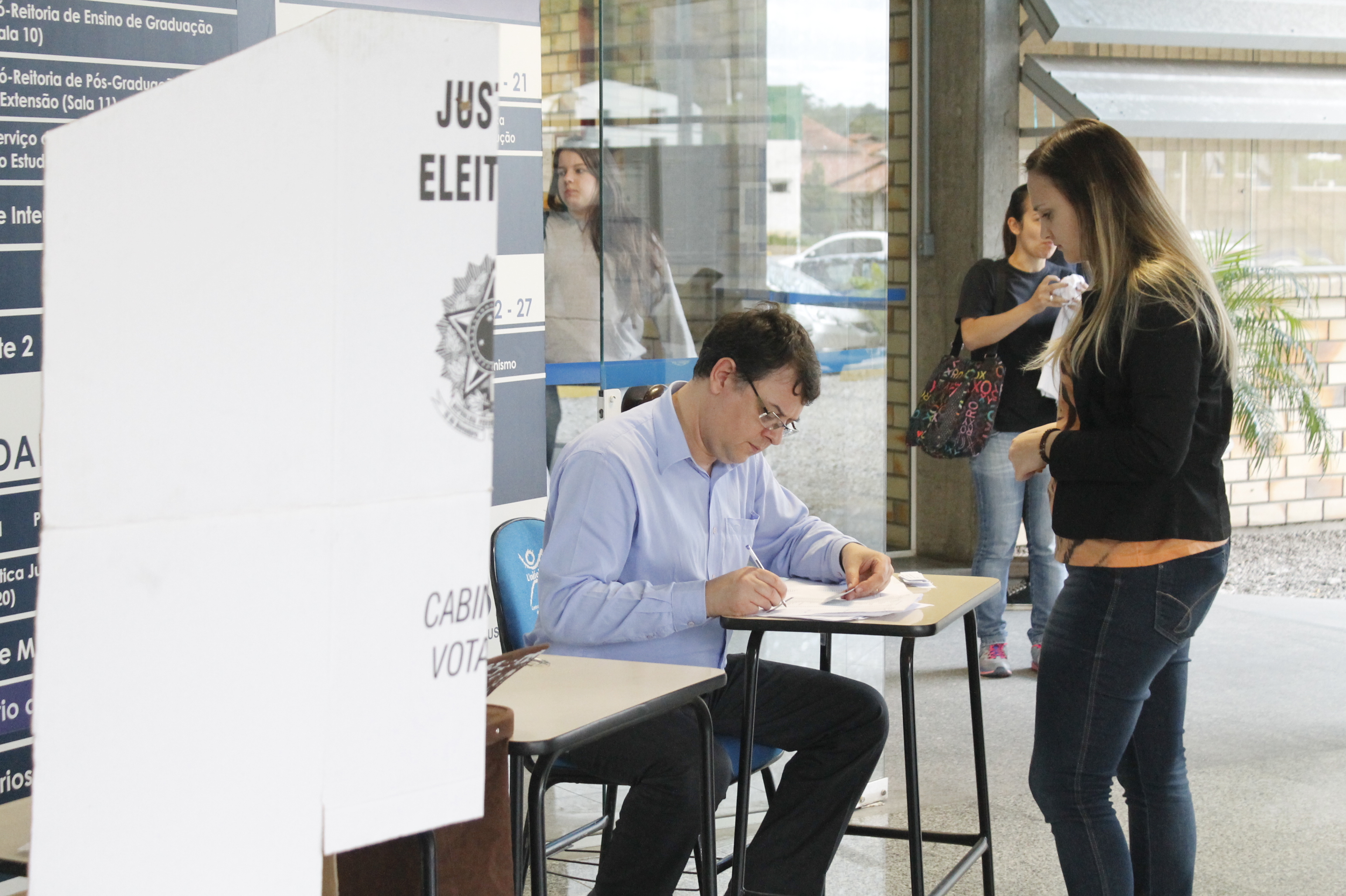 Acadêmicos elegem nova diretoria do DCE UNIFEBE